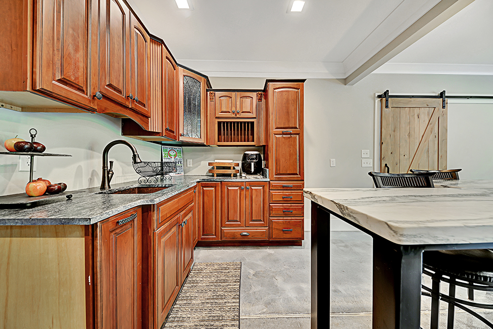 1100 Oak Chase - Photo 41