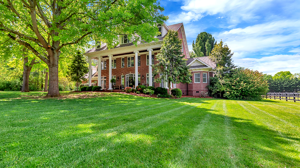 117 S Seven Oaks Drive - Photo 1
