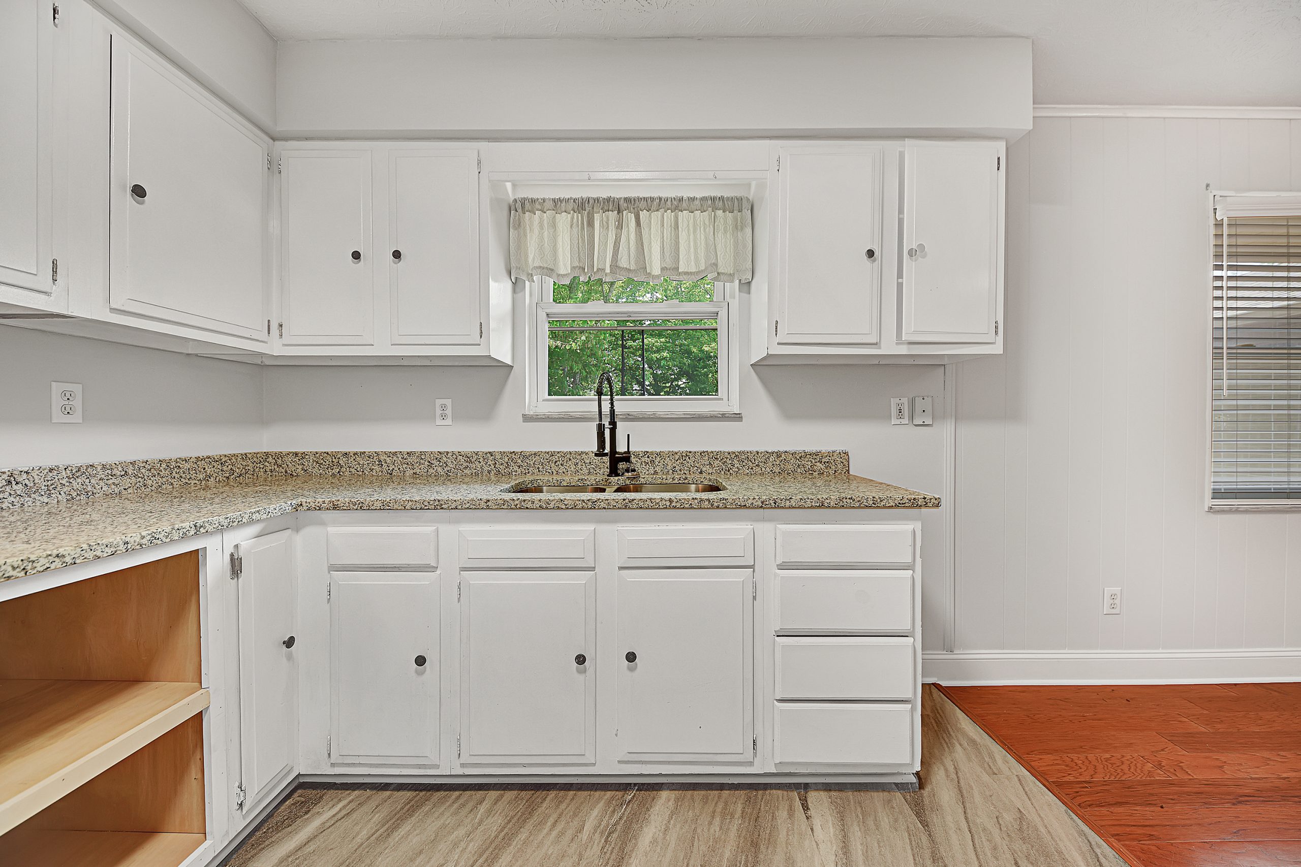 15529 Highway 11 E - Photo 20