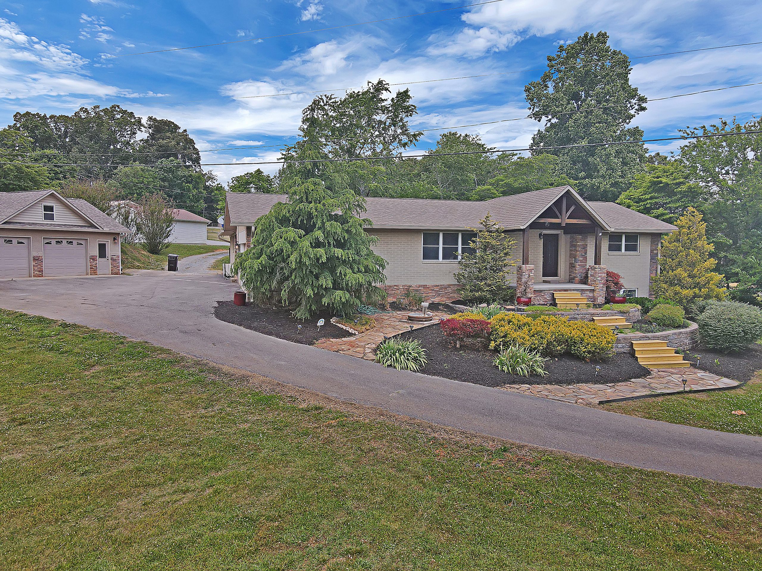 15529 Highway 11 E - Photo 2