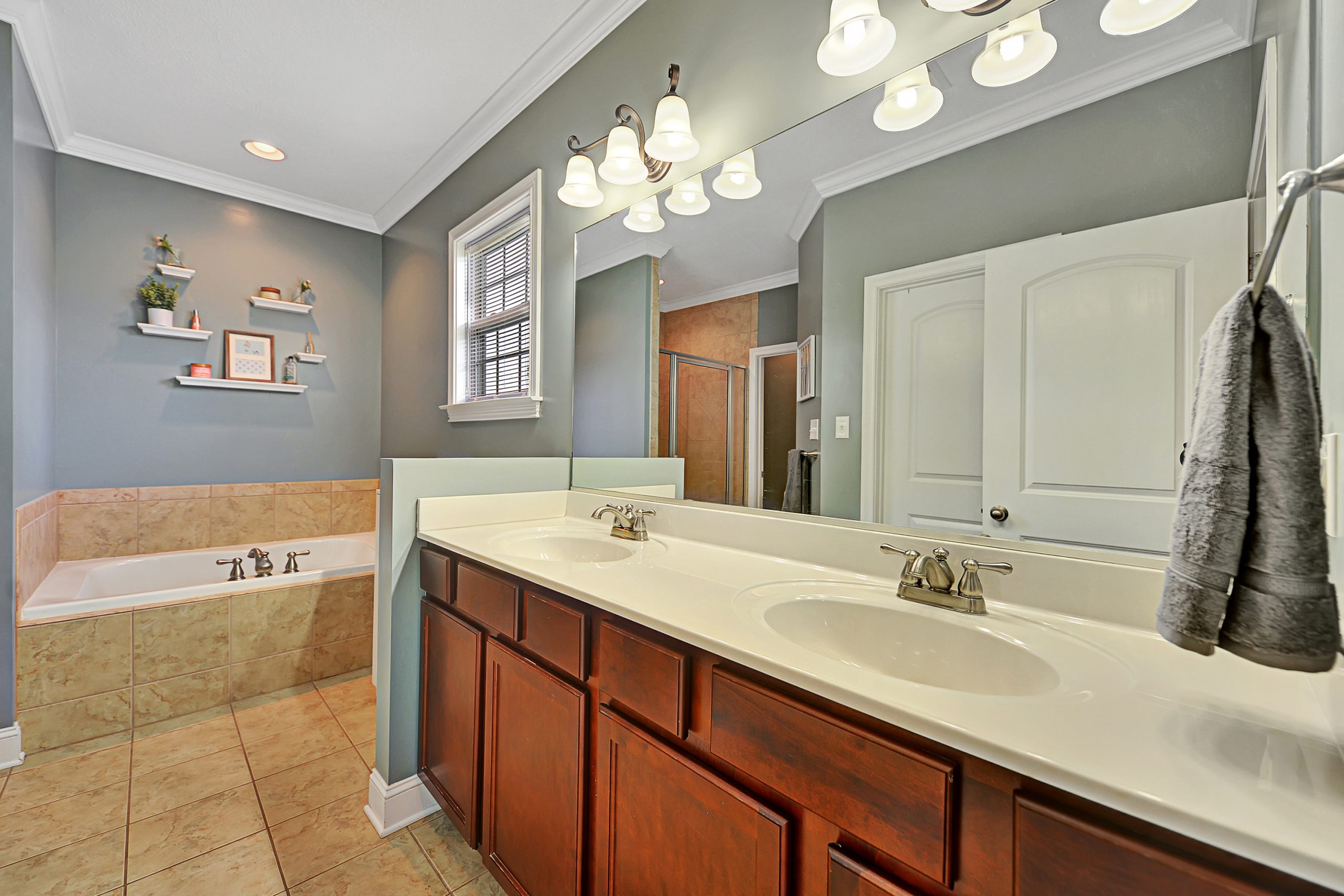 1745 Point Wood Drive - Photo 13