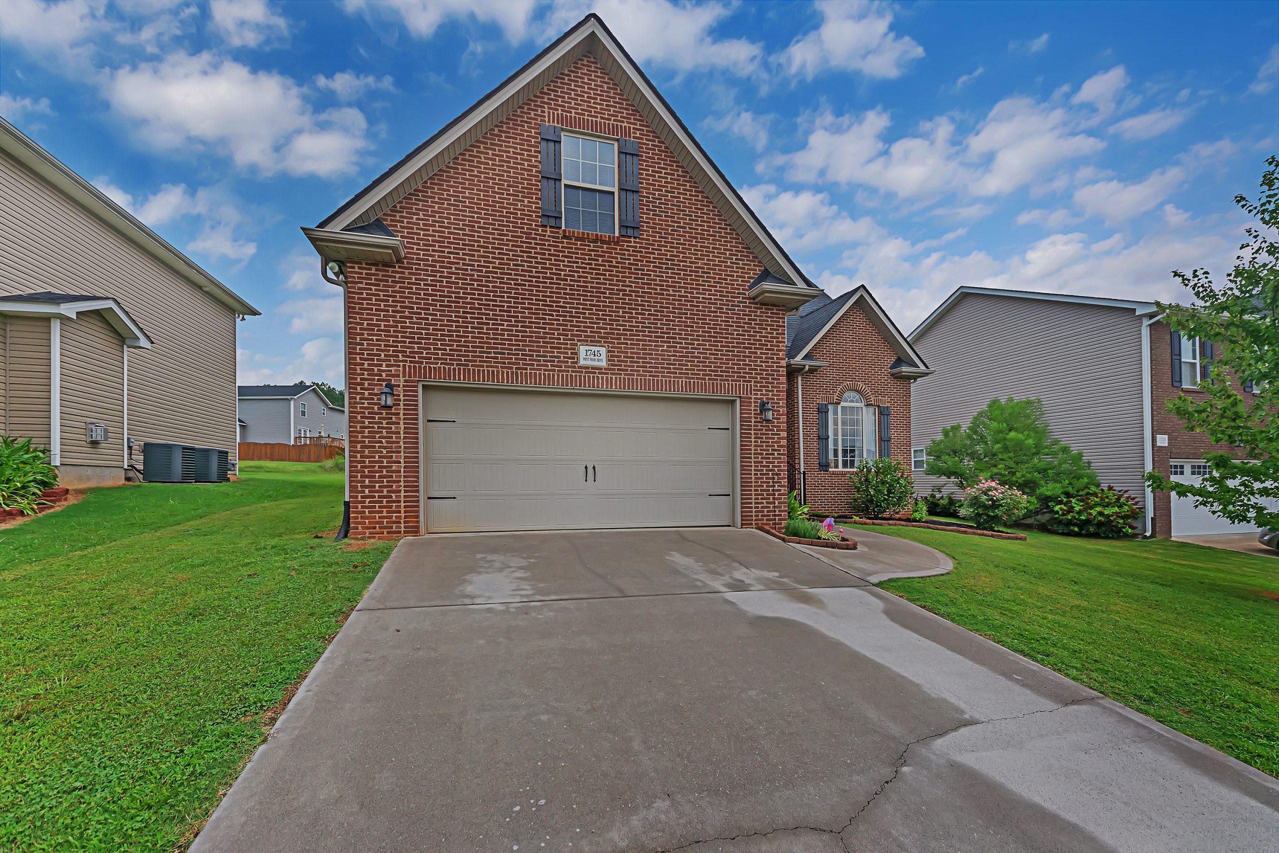 1745 Point Wood Drive - Photo 2