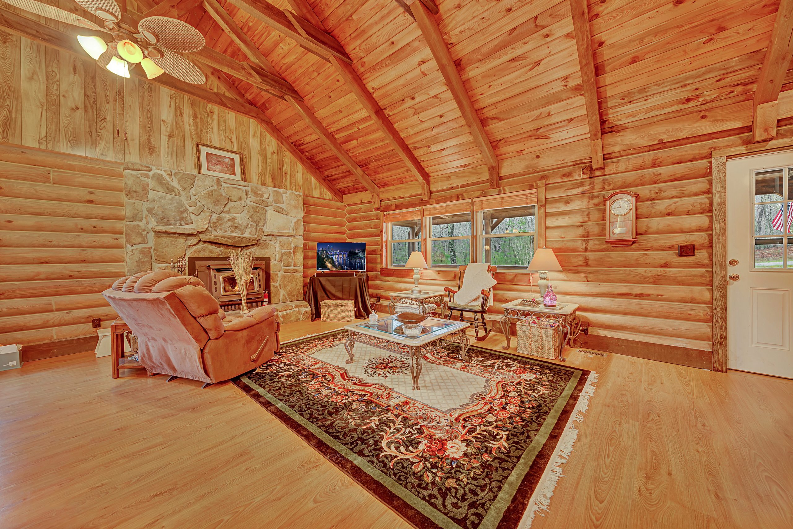 195 Lakeshire Drive - Photo 7