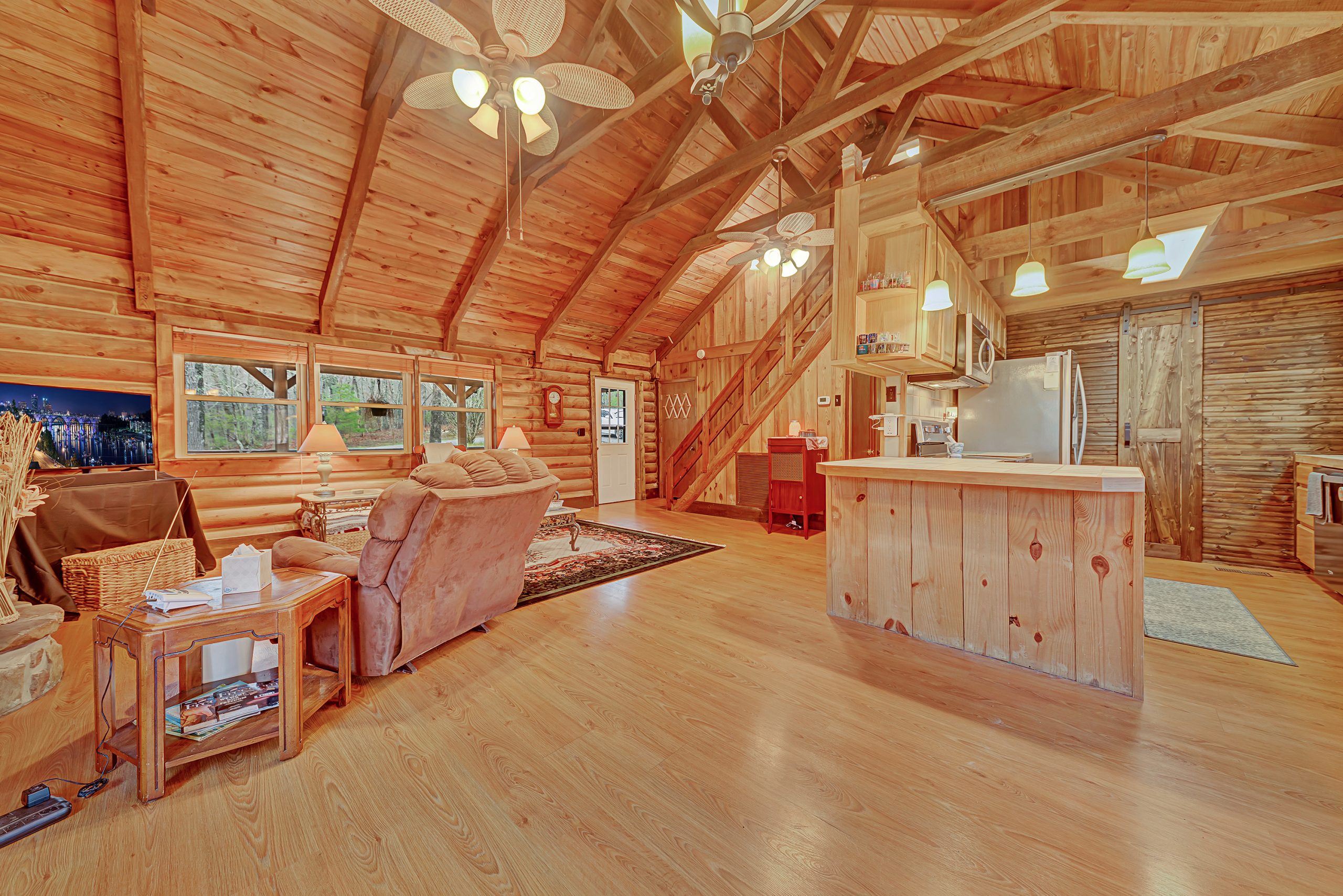 195 Lakeshire Drive - Photo 8