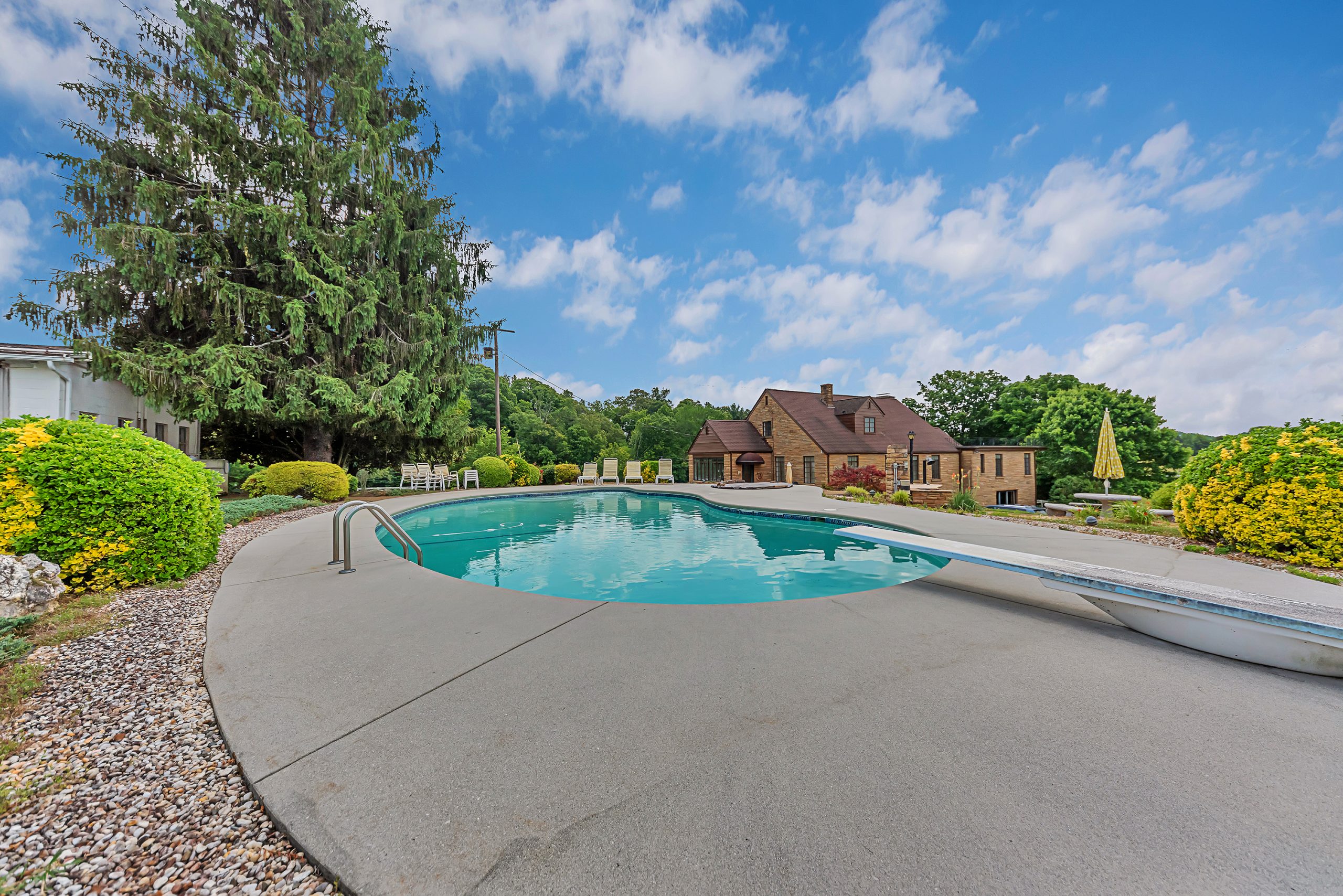 5115 Burkhart Road - Photo 7