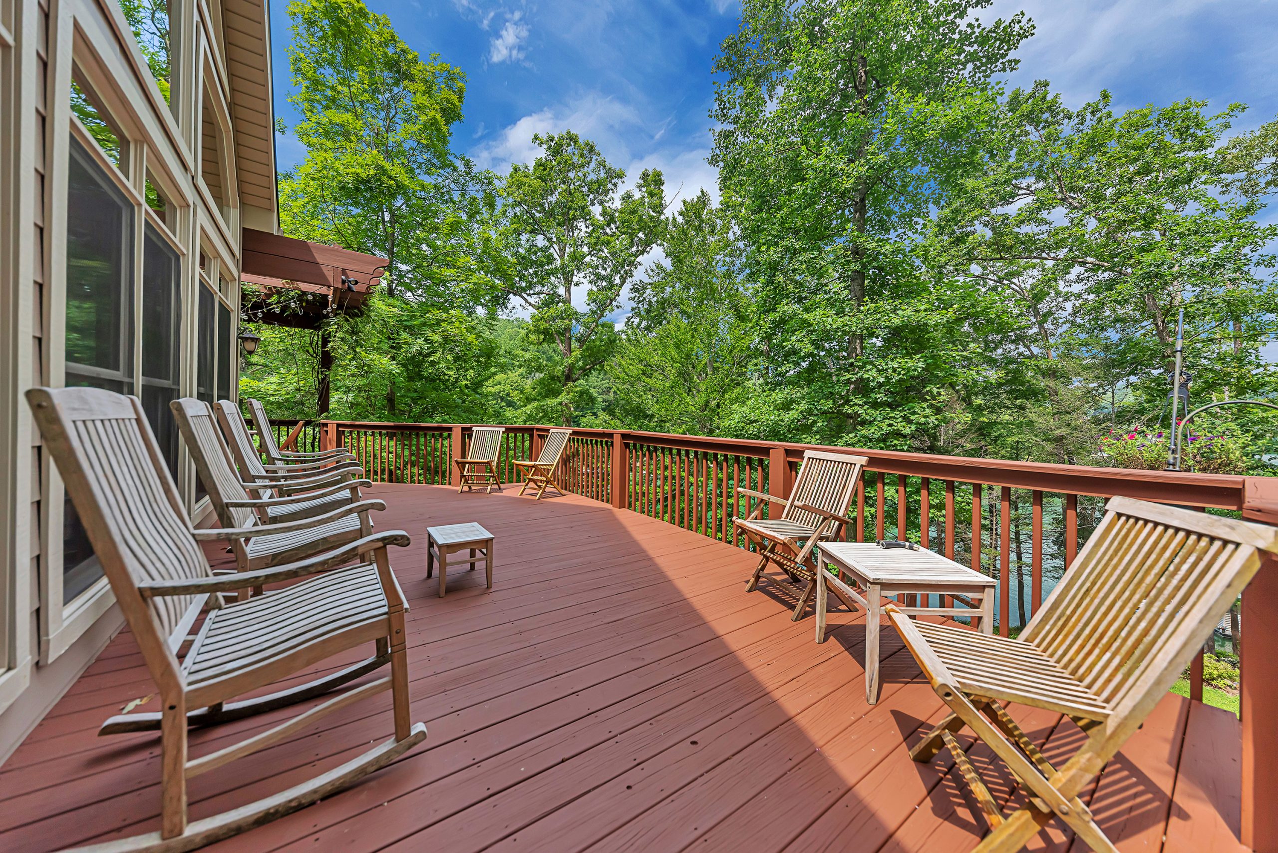 1041 North Shorewood Lane - Photo 4
