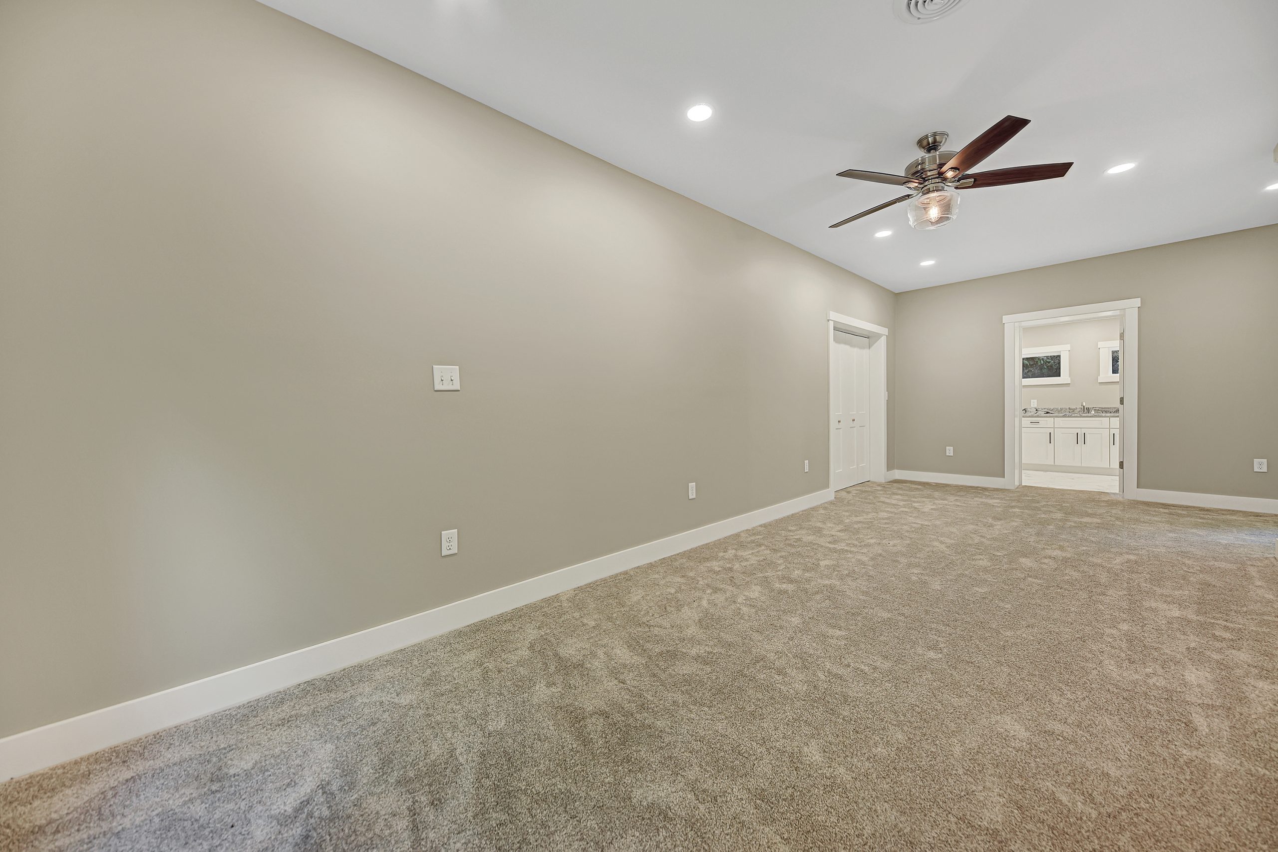 4200 Valencia Road - Photo 4