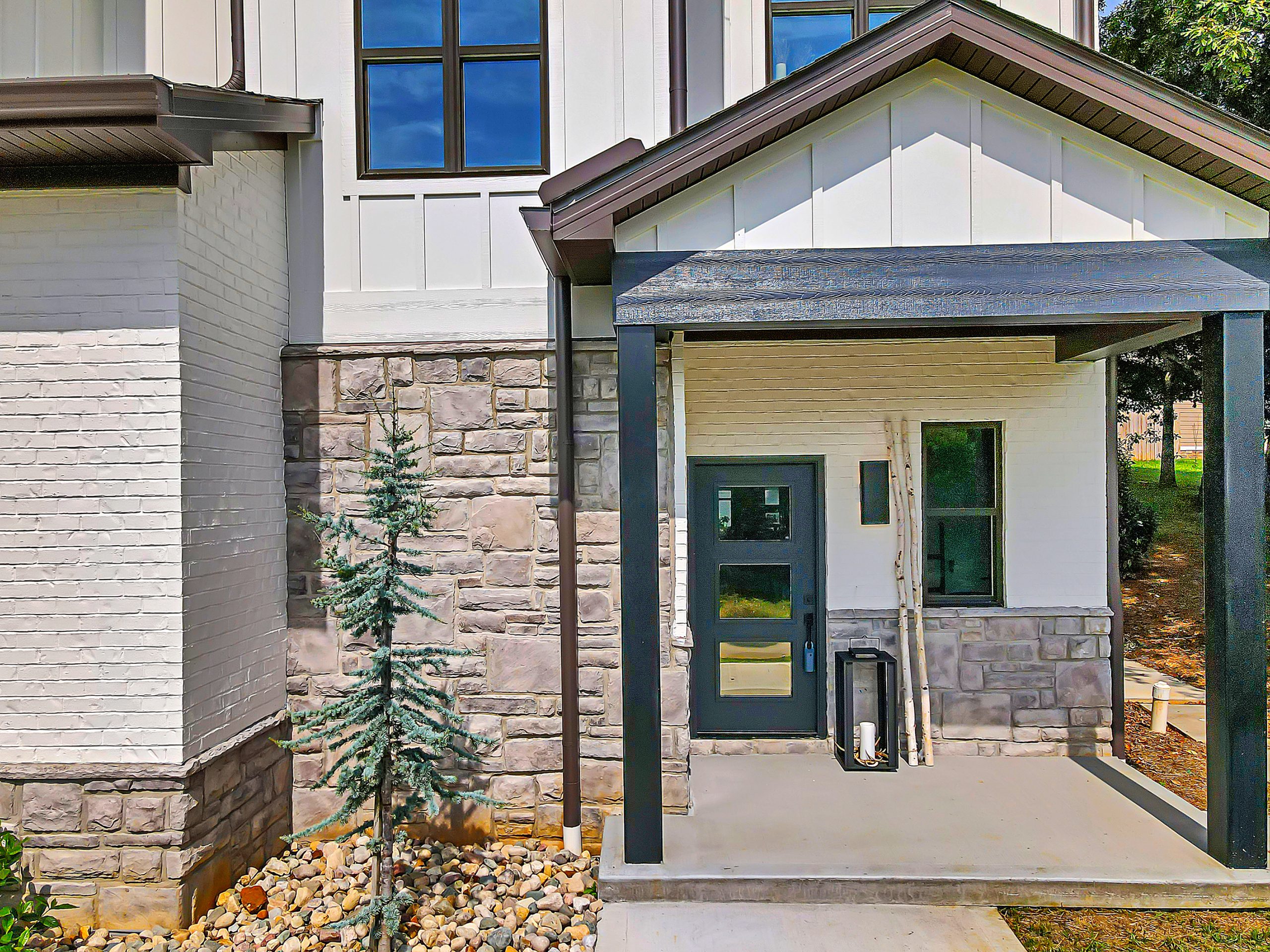 1628 Thomas Woods Way - Photo 4