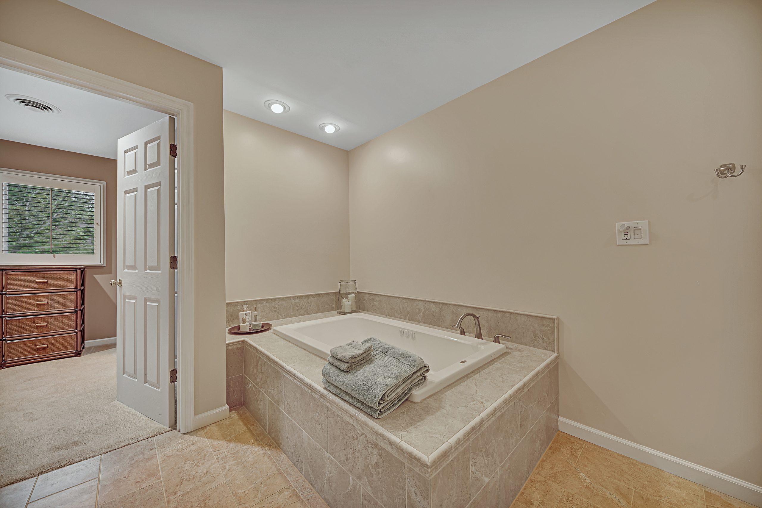 917 Westcourt Drive - Photo 22