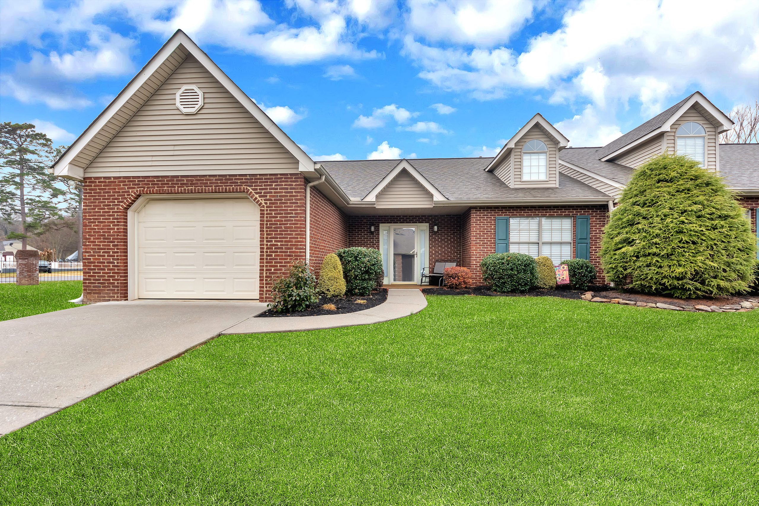 4805 Beverly Field Way, Knoxville, TN 37918 - Photo 1