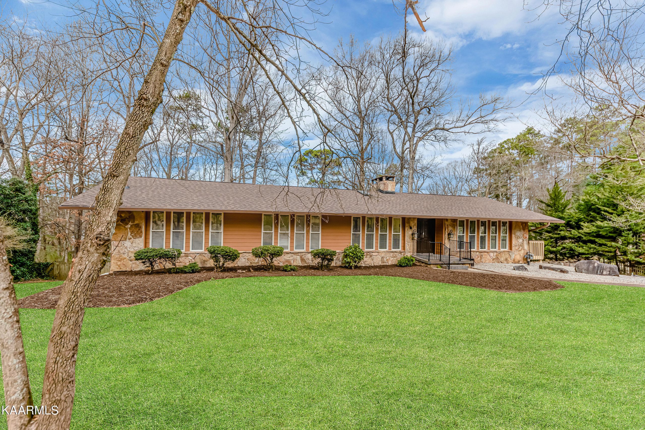 7109 Merrick Drive - Photo 2