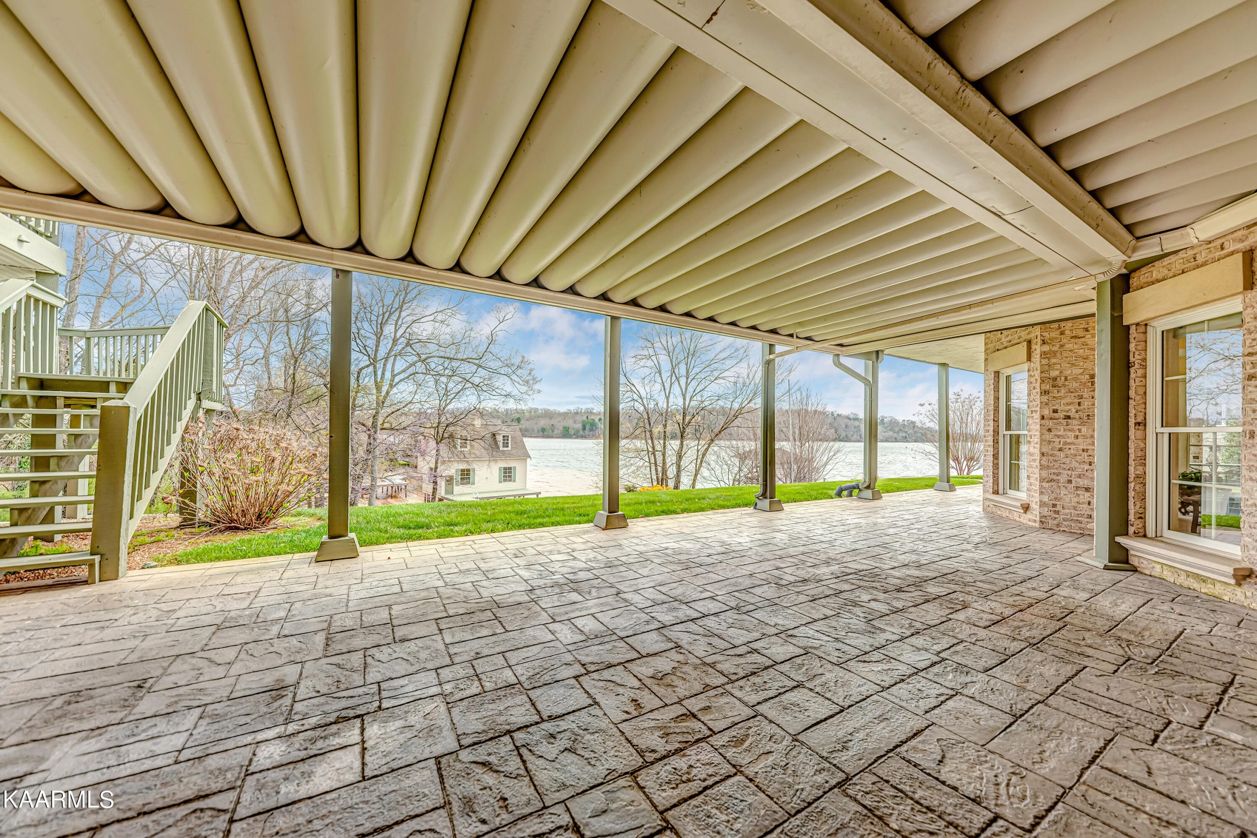 195 Chickadee Circle - Photo 16