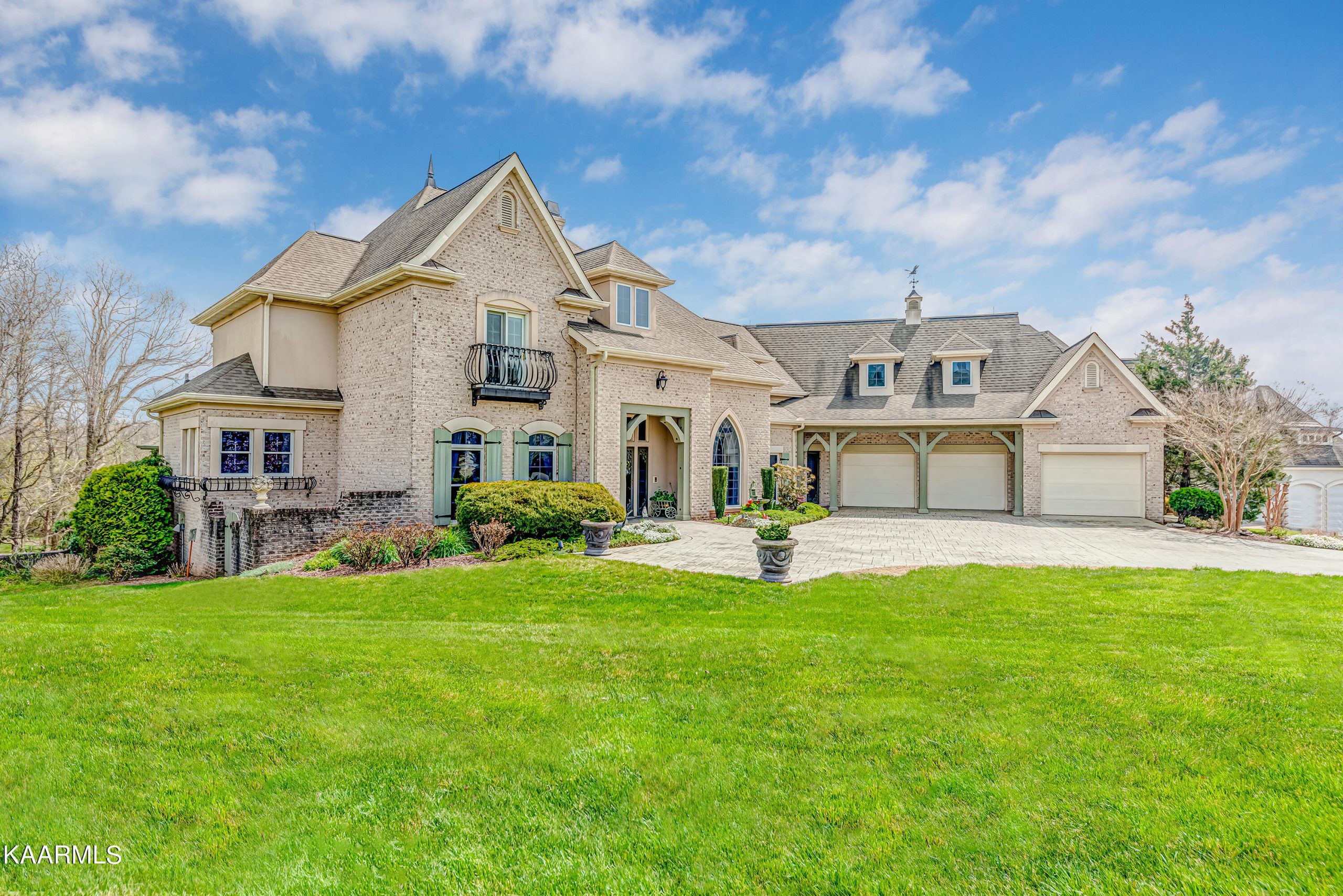 195 Chickadee Circle - Photo 2
