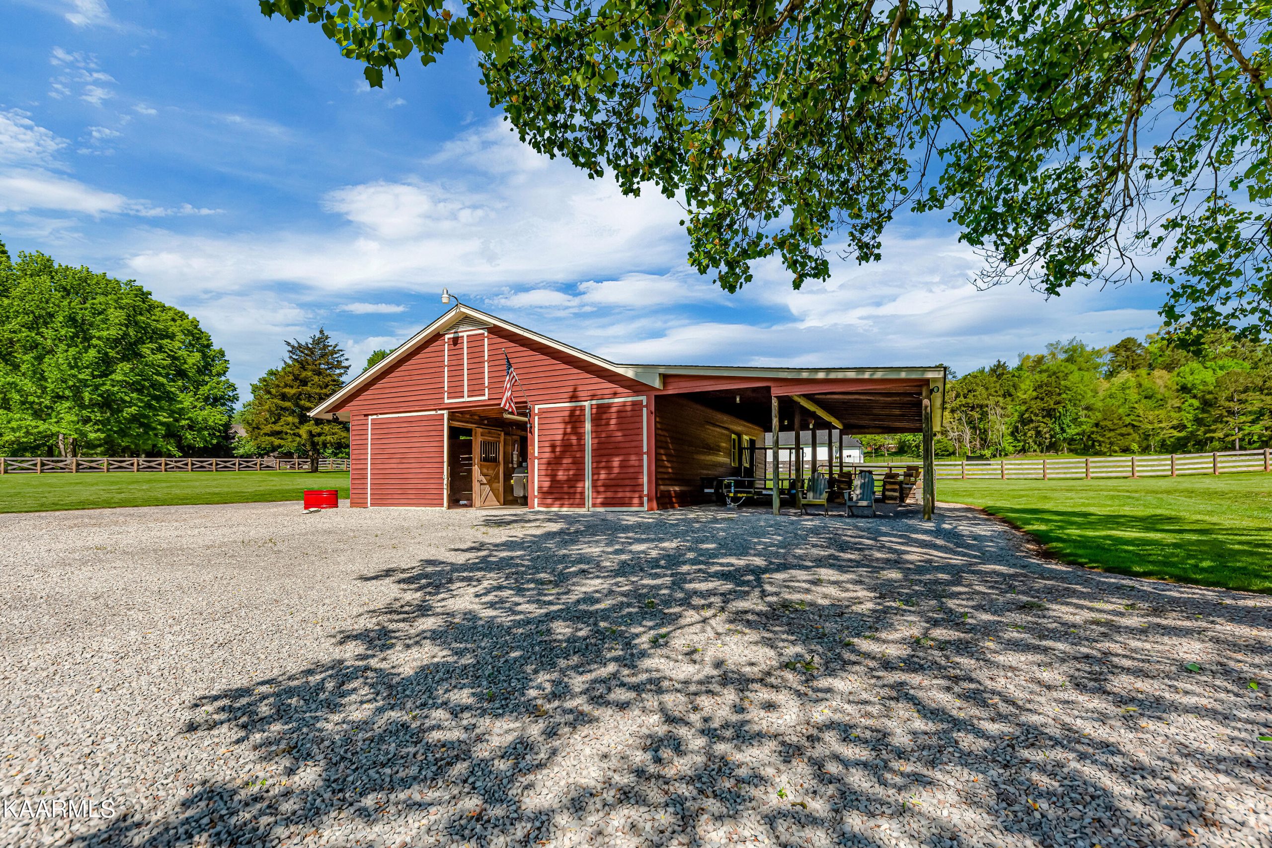 12749 Tanglewood Drive - Photo 11