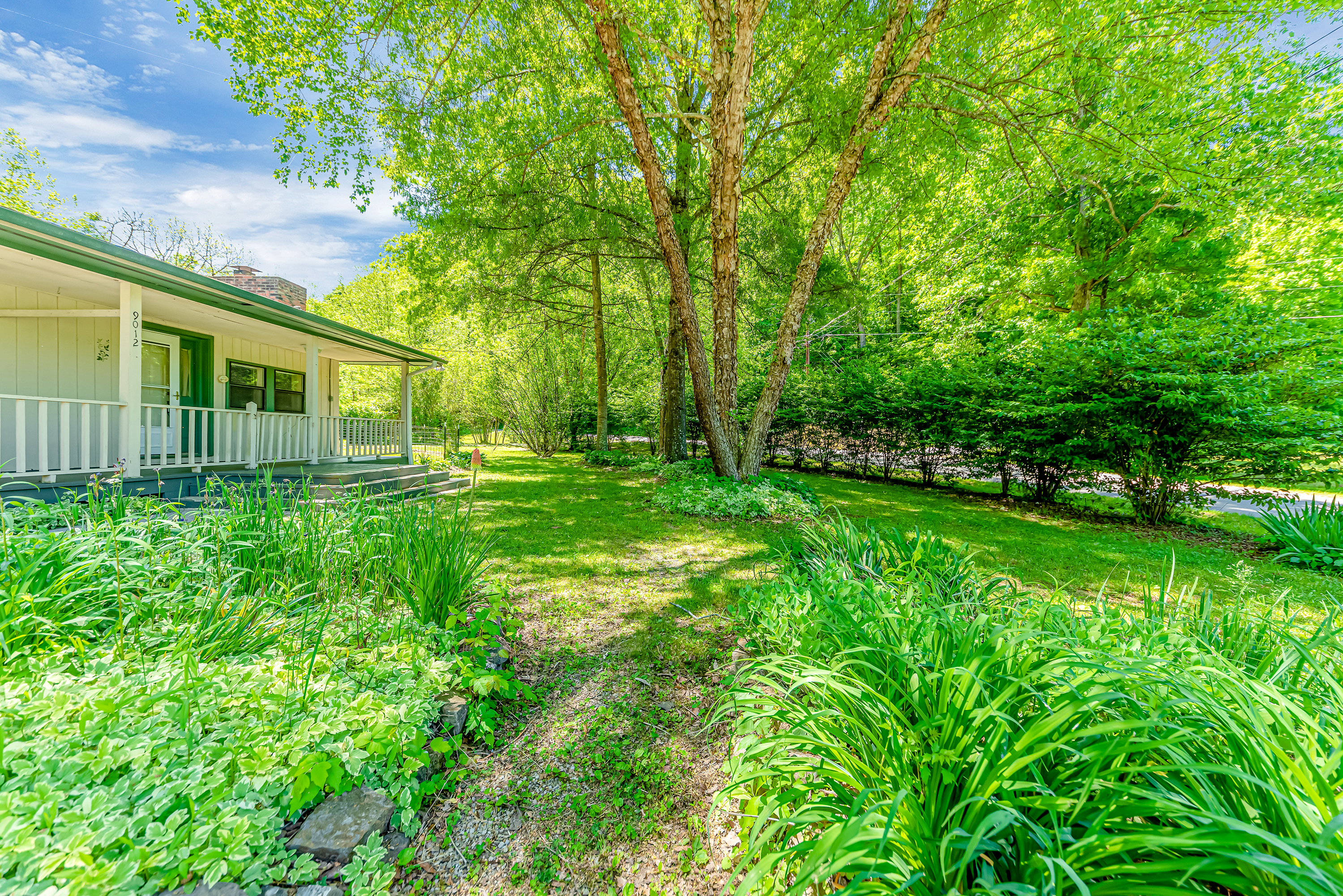 9012 Brock Rd - Photo 4