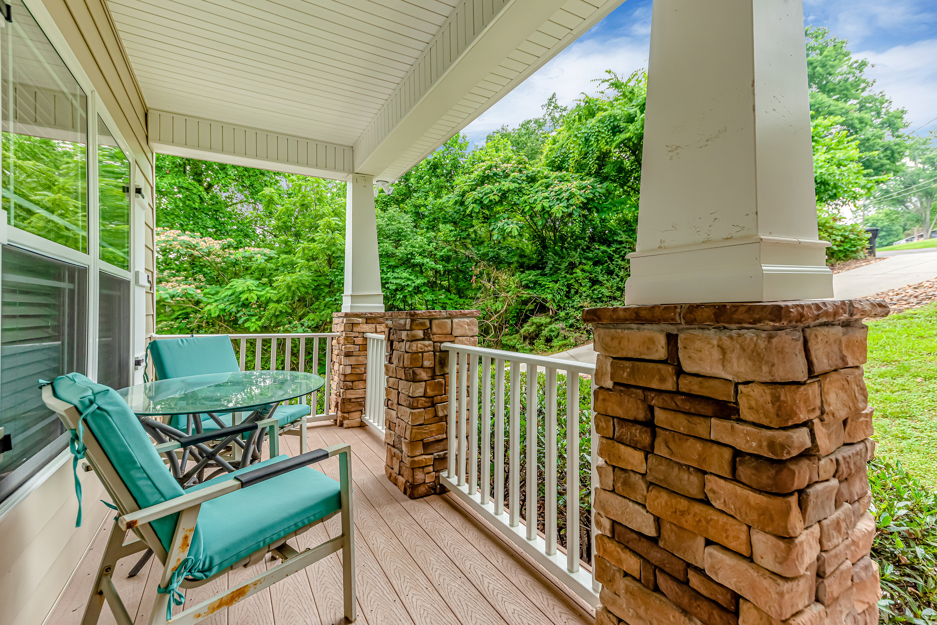 1629 Buckeye Rd - Photo 4