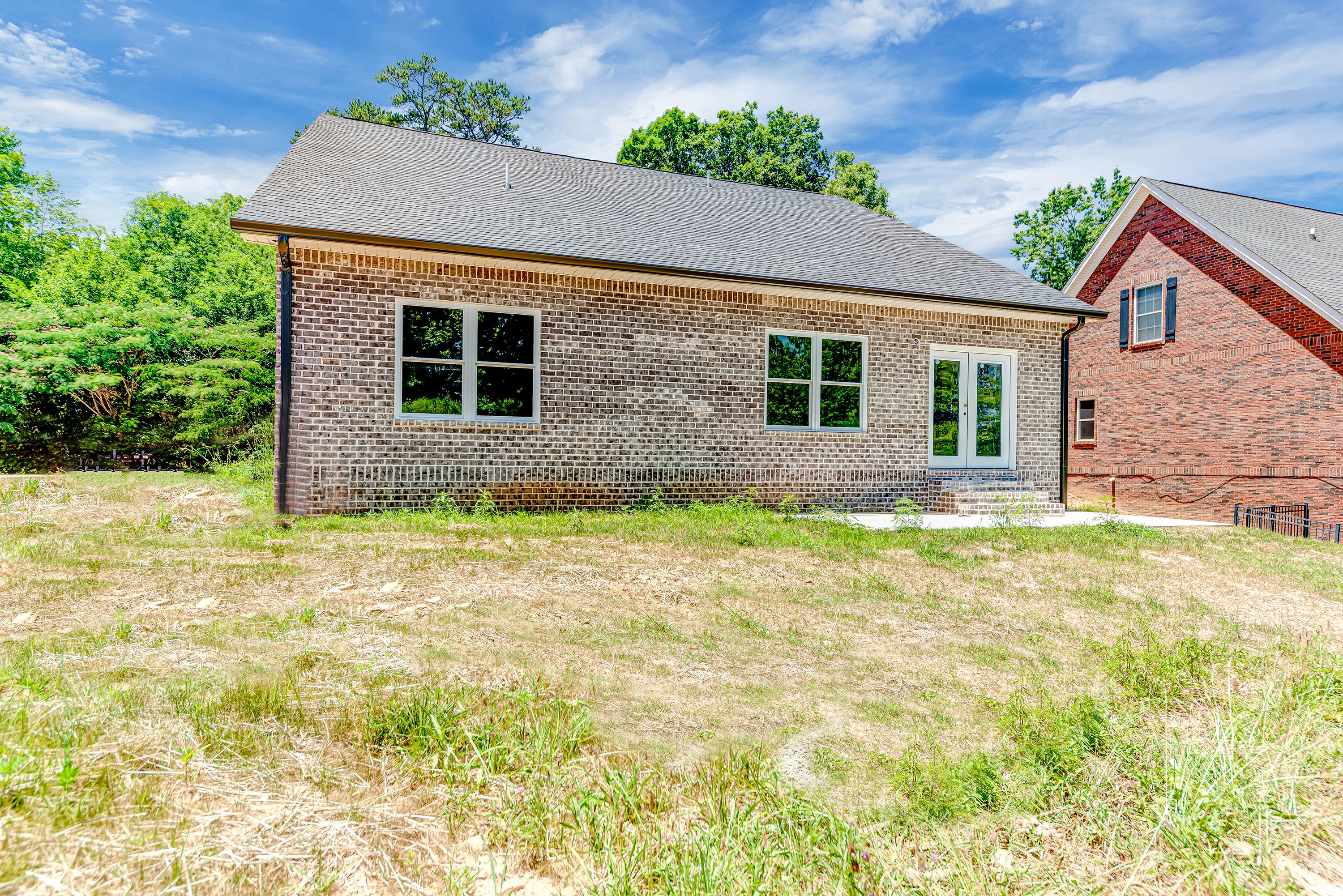 811 Green Meadows Lane - Photo 5