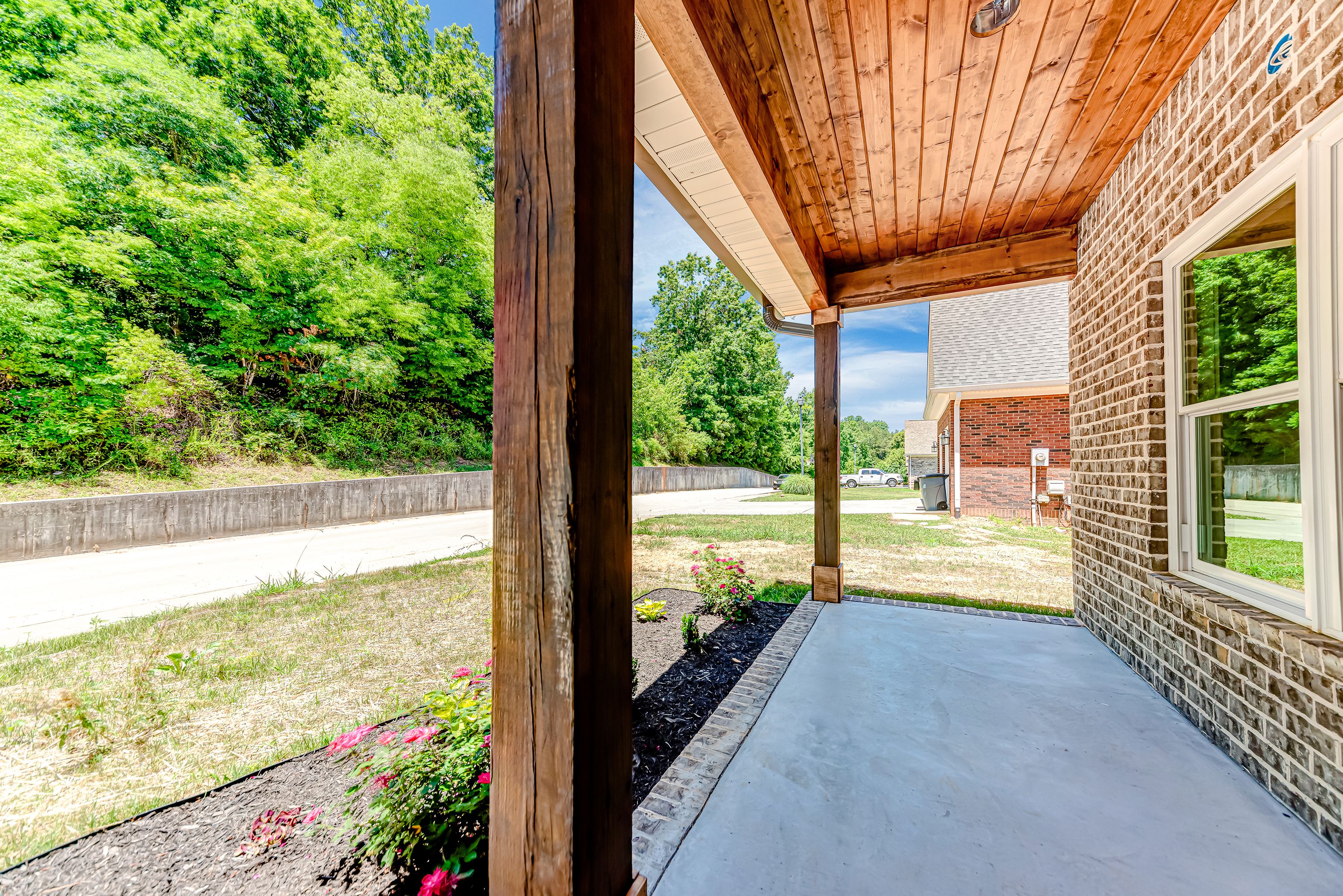 811 Green Meadows Lane - Photo 7