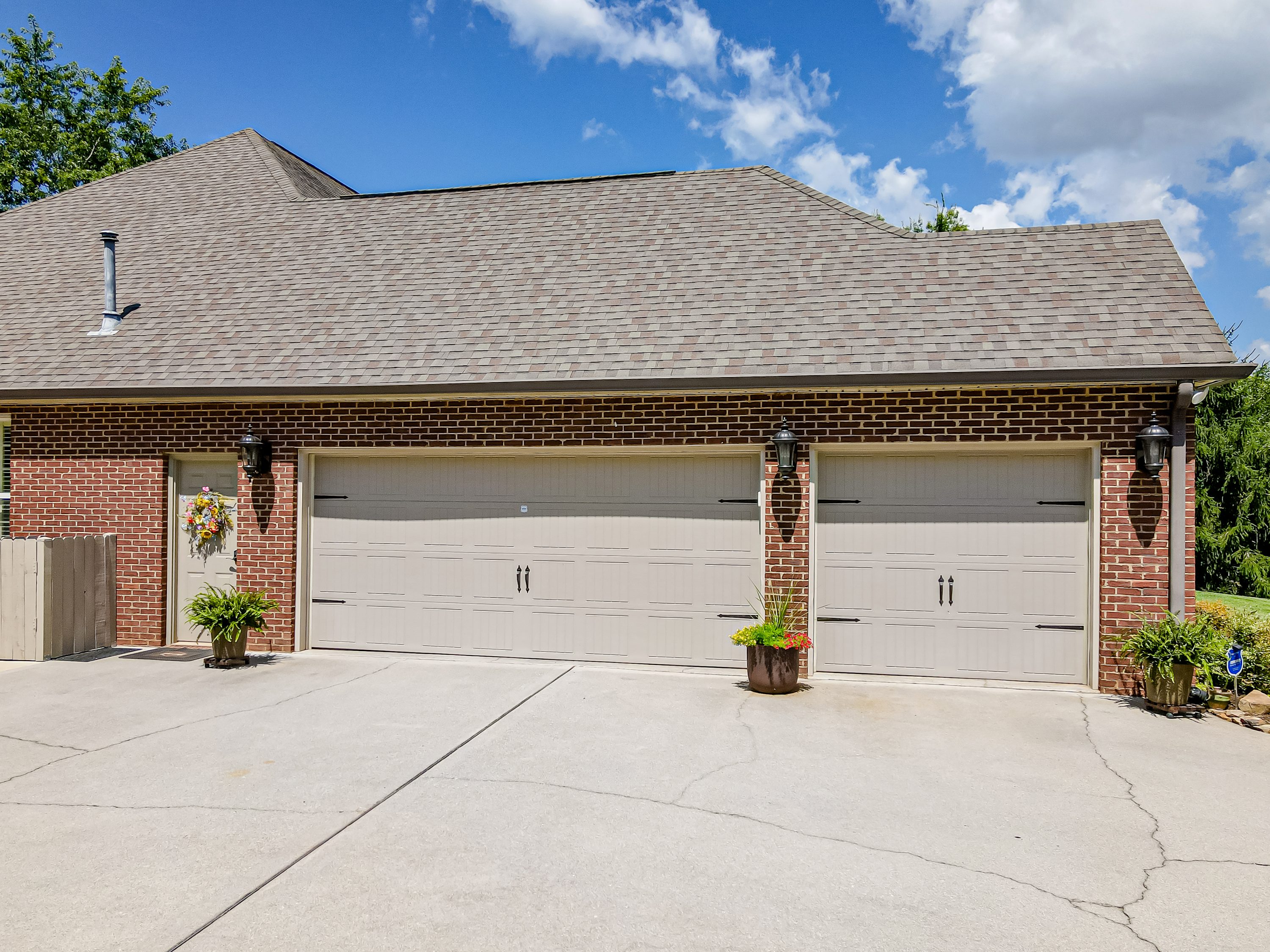 12666 Bayview Drive - Photo 4