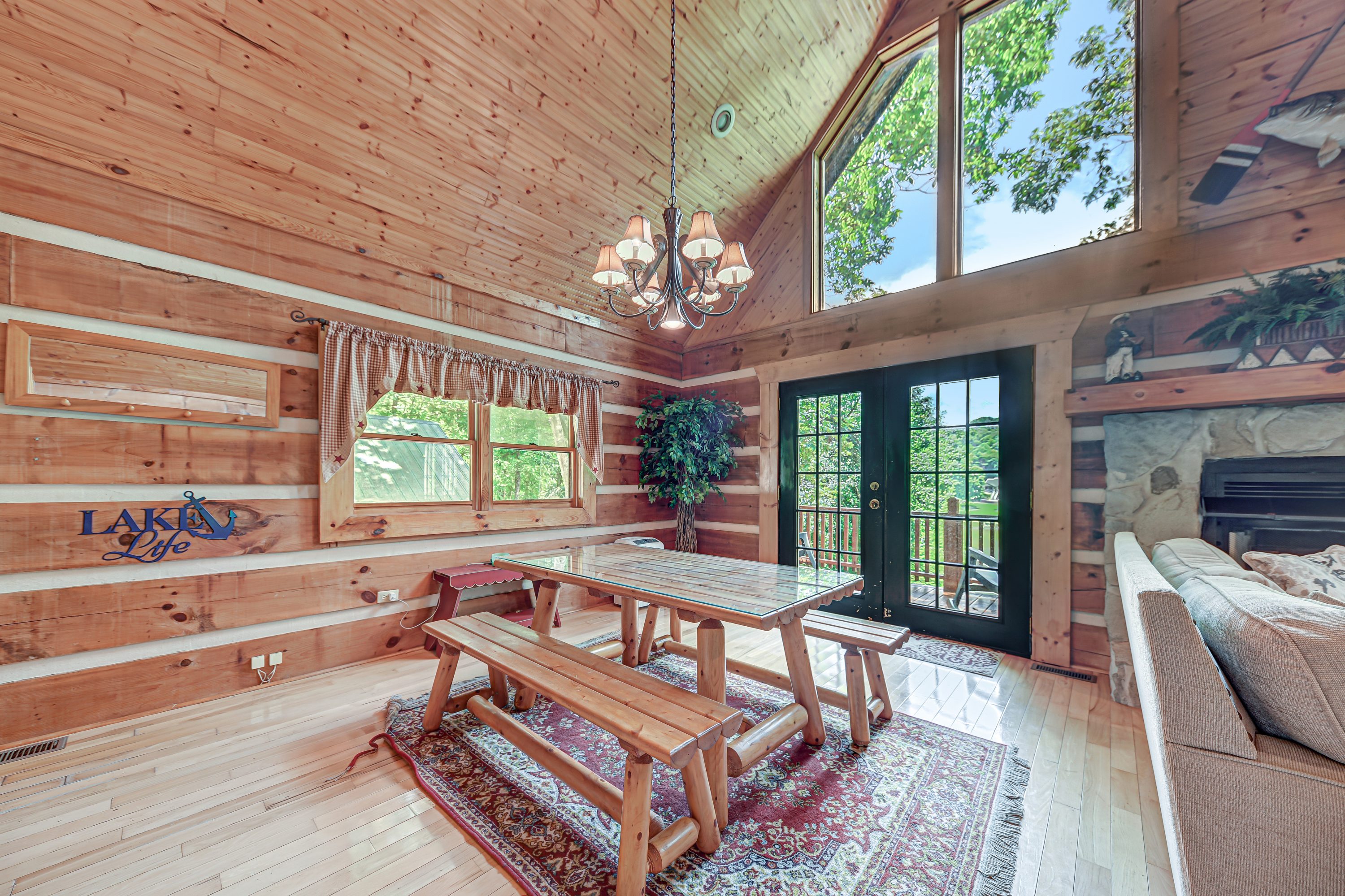 447 Lakeside Road - Photo 19
