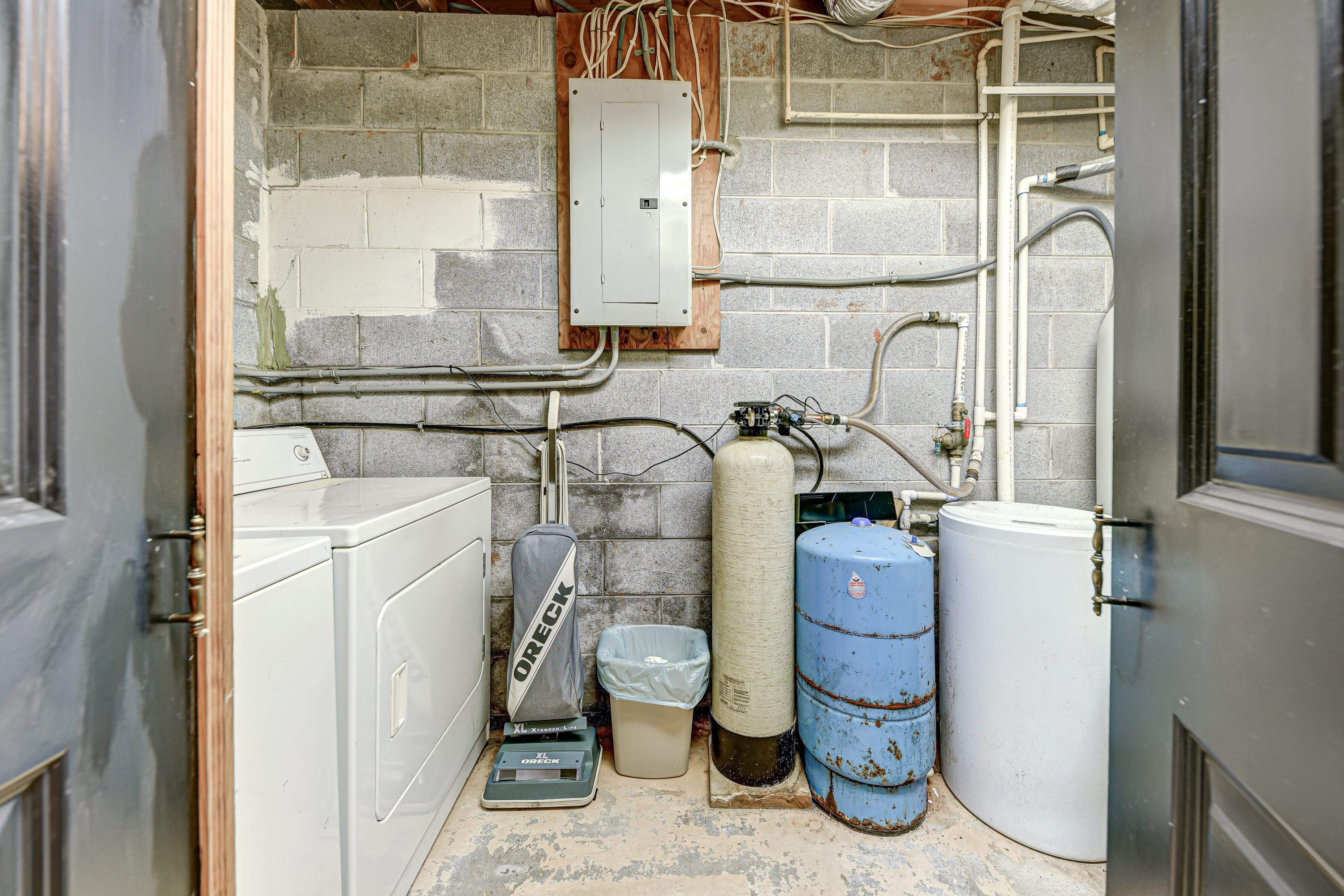 447 Lakeside Road - Photo 34