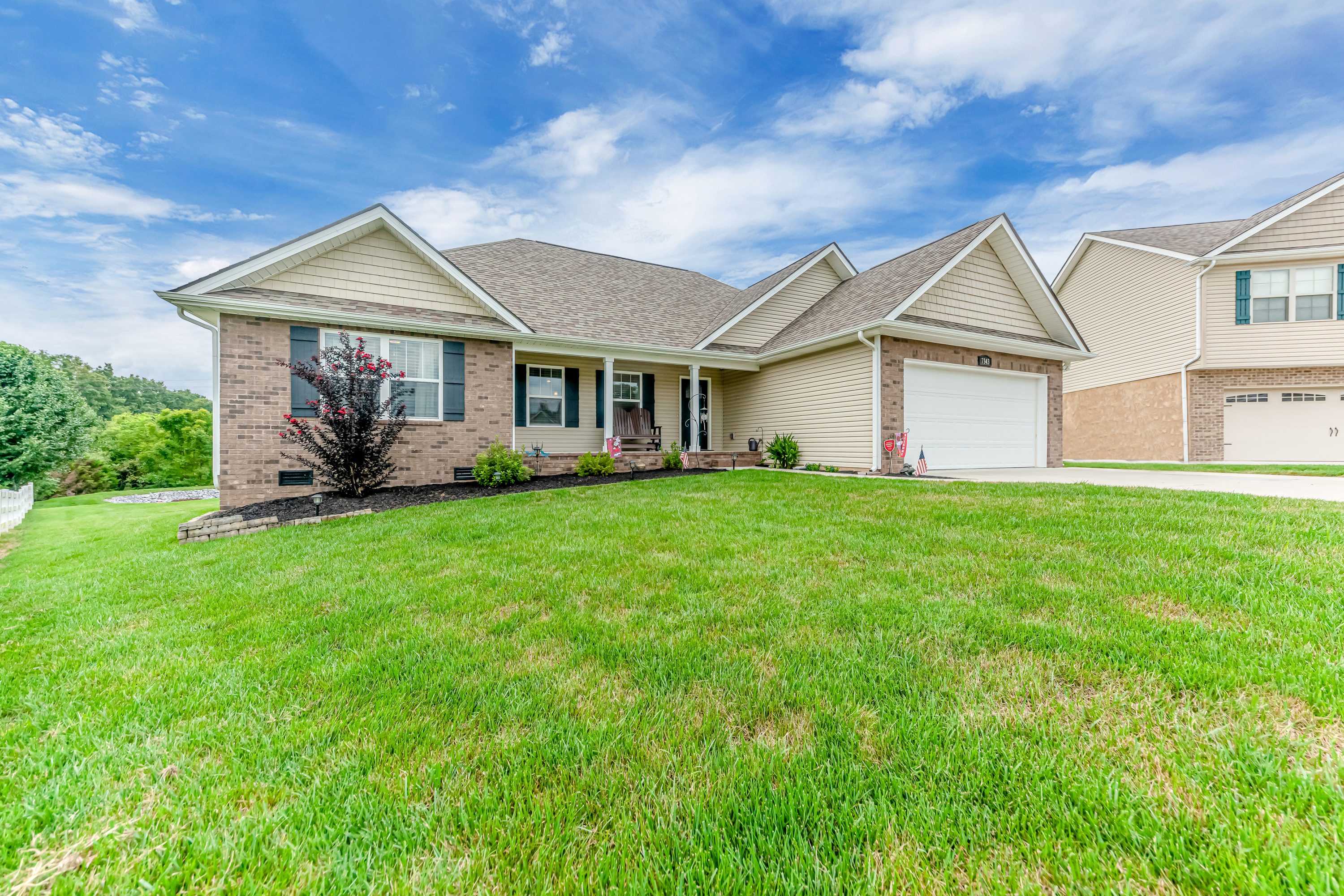 7343 Crippen Corner Ln - Photo 2