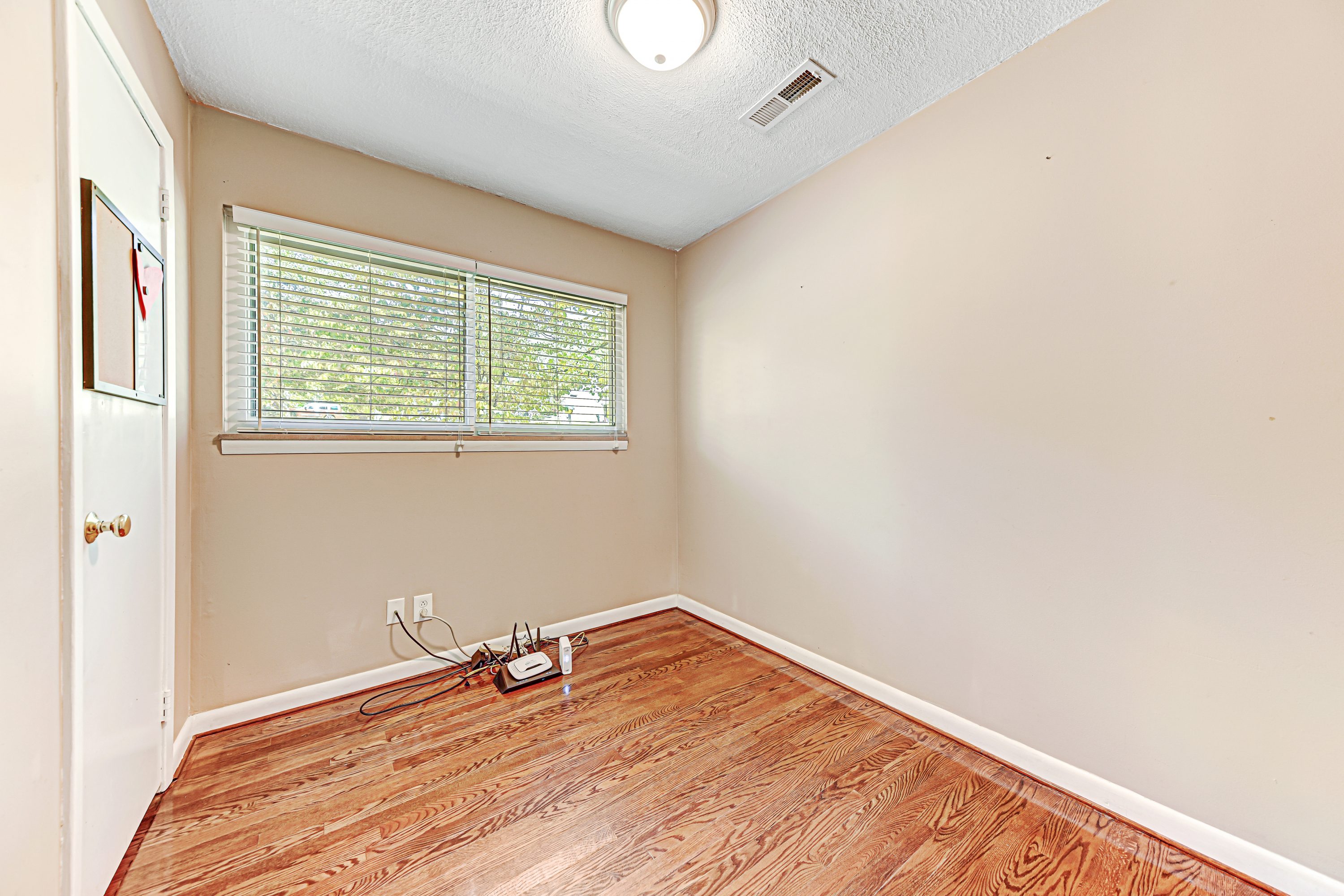 605 S Gallaher View Rd Knoxville, TN 37919 - Photo 17