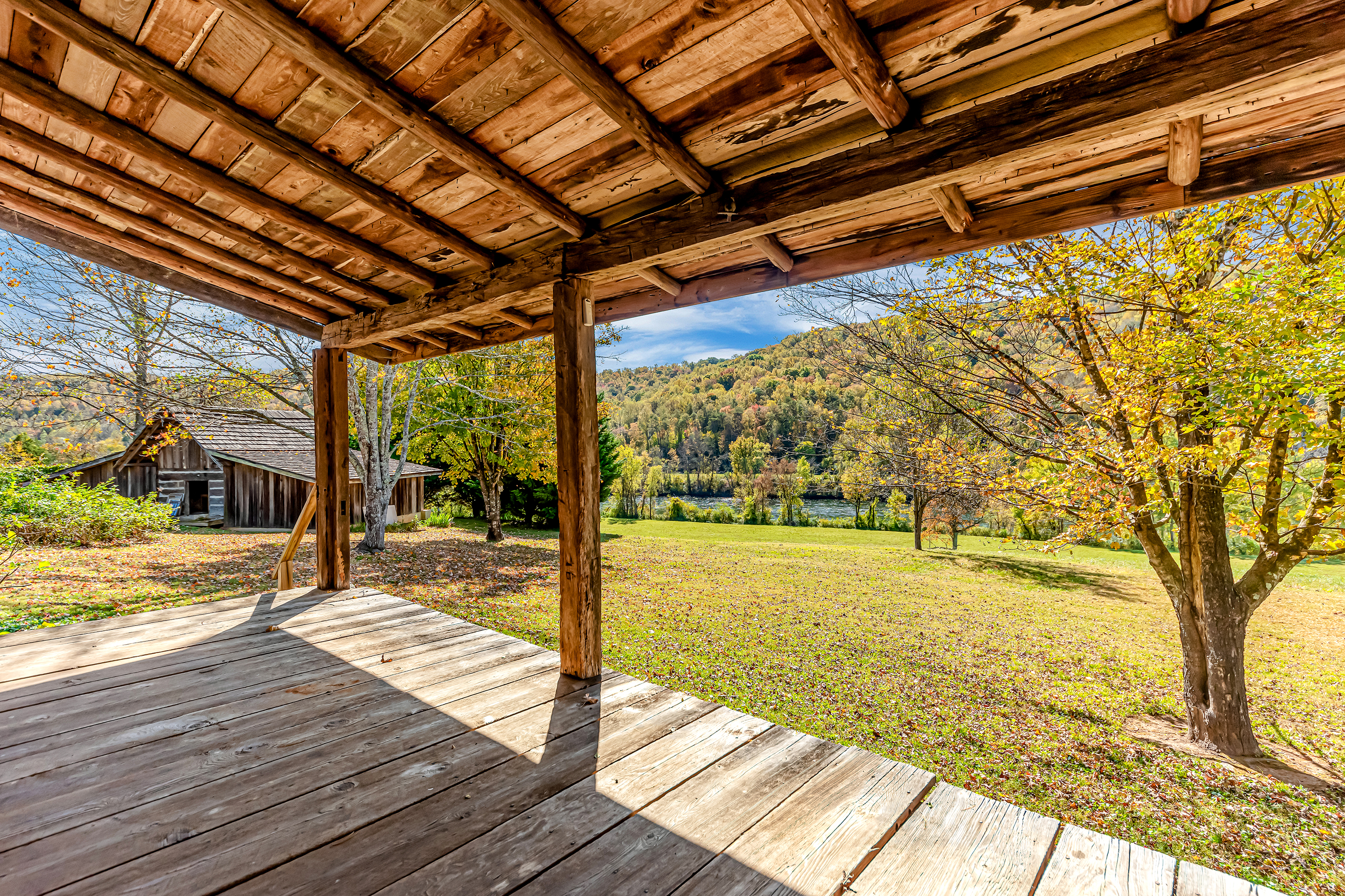 190 Miller Hollow Ln, Rocky Top, TN 37769 - Photo 24