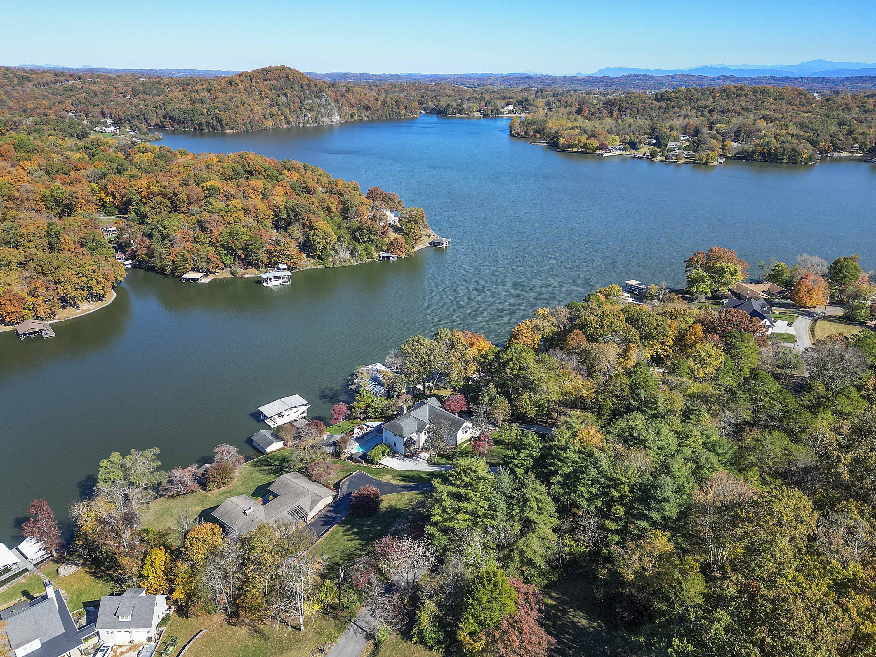 East Tennessee Luxury Living for Outdoor Enthusiasts