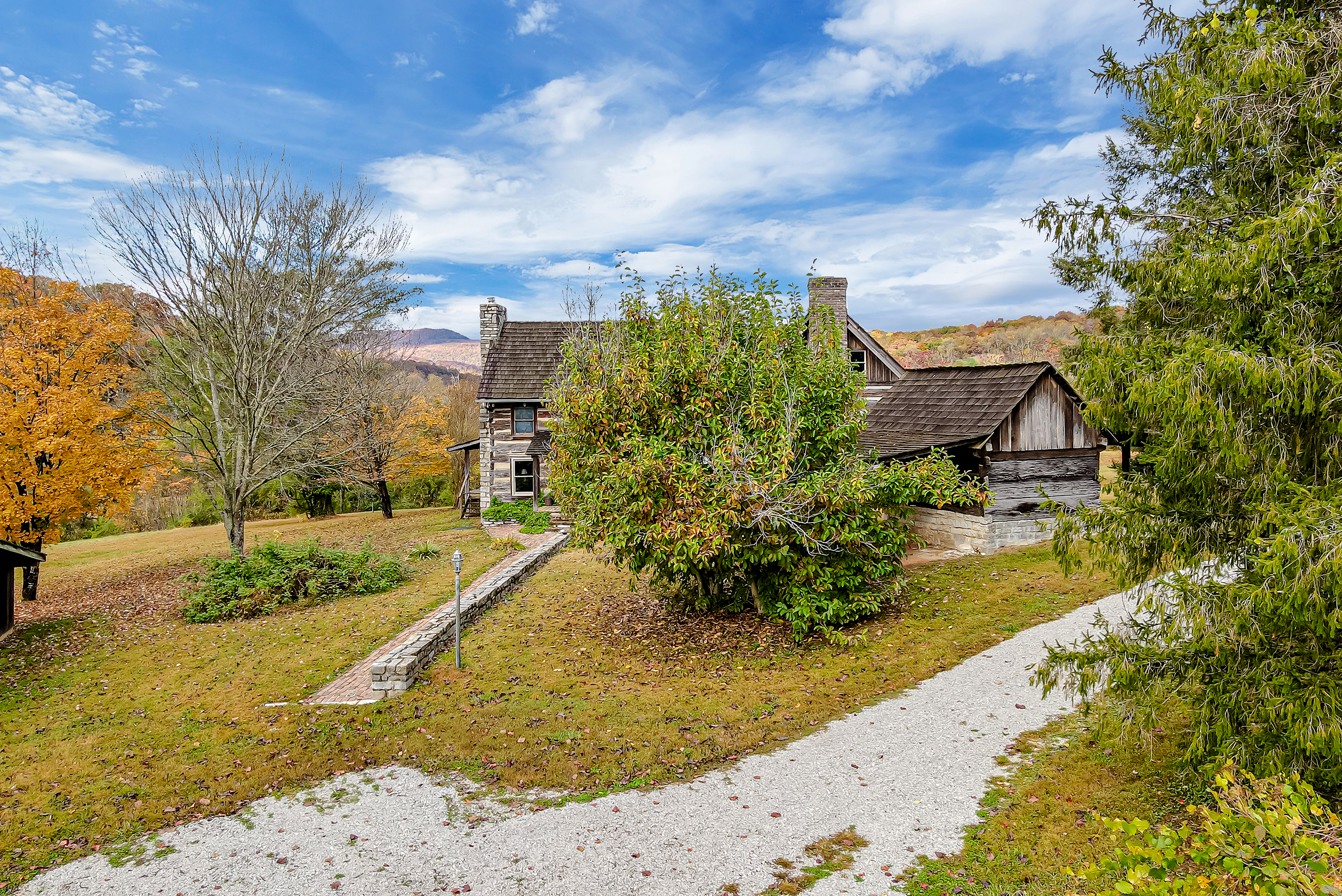 190 Miller Hollow Ln, Rocky Top, TN 37769 - Photo 9