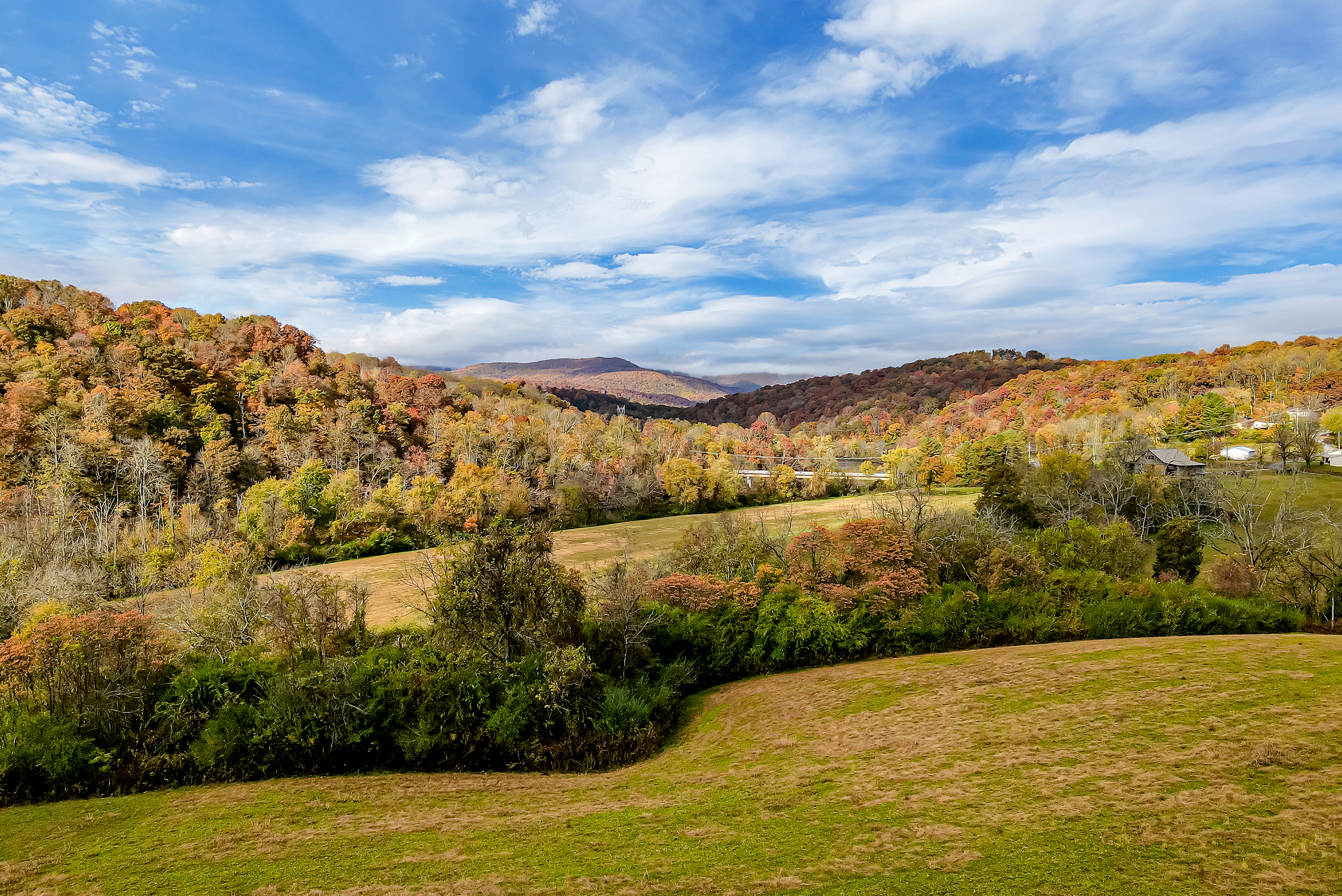 190 Miller Hollow Ln, Rocky Top, TN 37769 - Photo 17