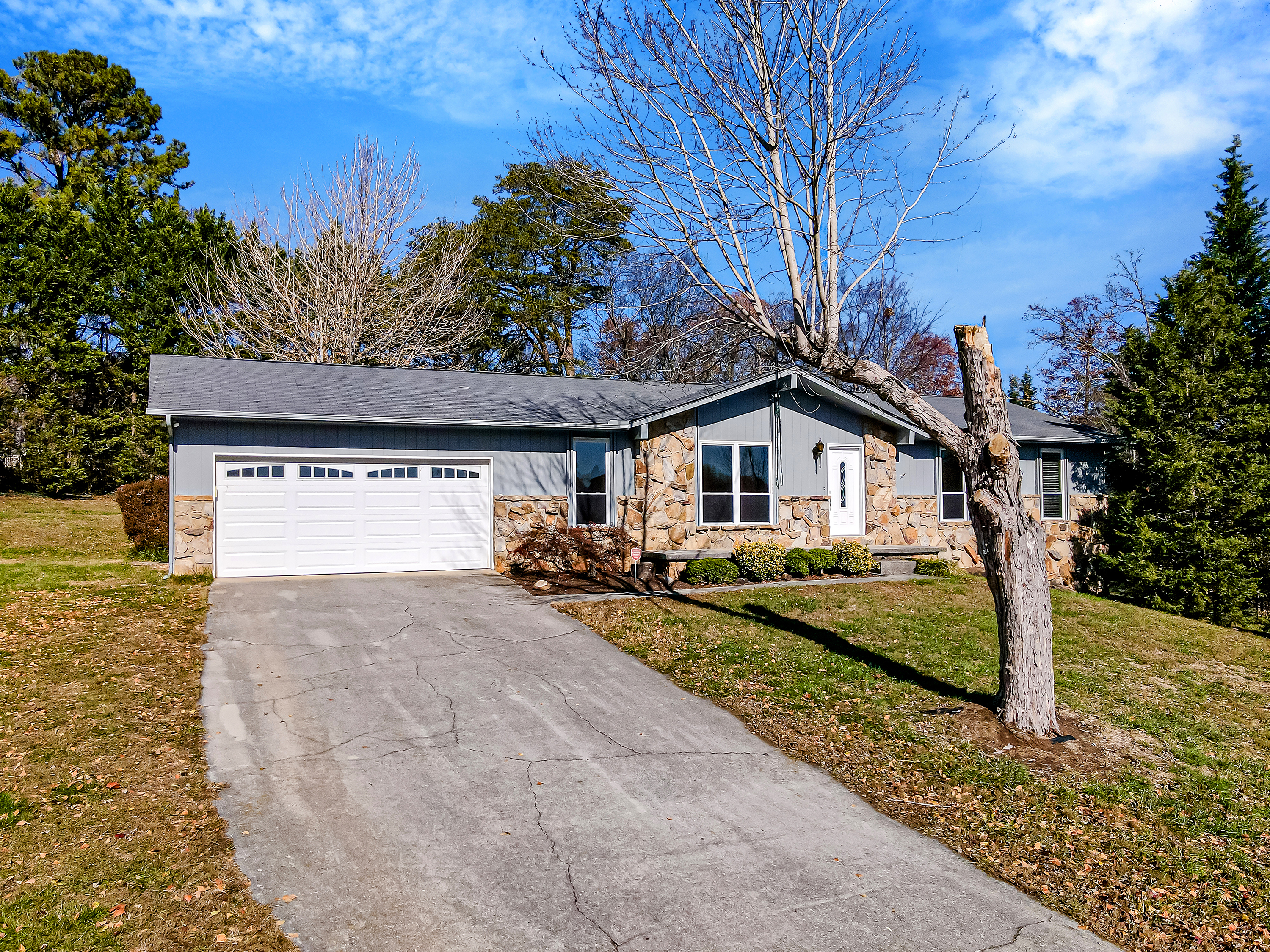 1201 Southbreeze Circle Knoxville, TN 37919 - Photo 2