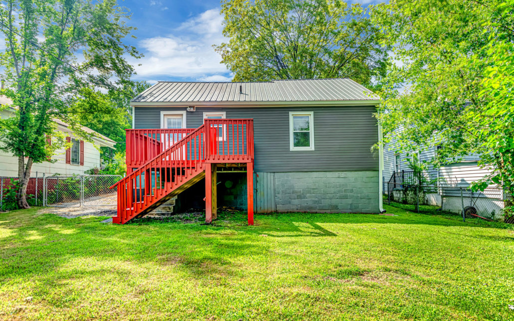 705 Oglewood Ave, Knoxville, TN 37917 - Photo 6