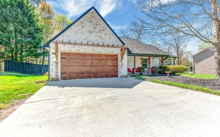 8620 Barbee Lane Knoxville, TN 37923 - Photo 2