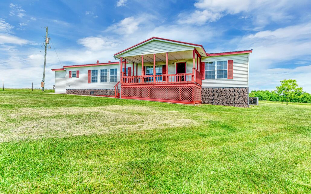 341 Bowman Loop, Crossville, TN 38571 - Photo 2