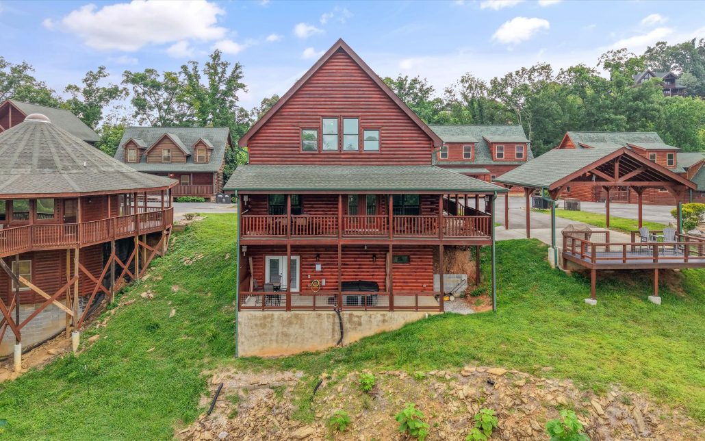 669 Stockton Drive, Sevierville, TN 37876 - Photo 8