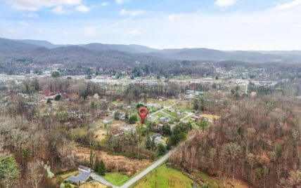 306 Shoopman Lane, Oliver Springs, TN 37840 - Photo 12