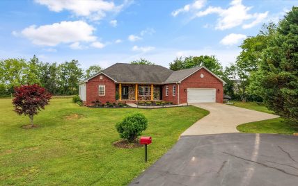 217 Paradise Lane, Maryville, TN 37801 - Photo 2
