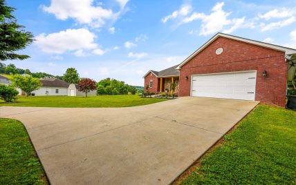 217 Paradise Lane, Maryville, TN 37801 - Photo 5