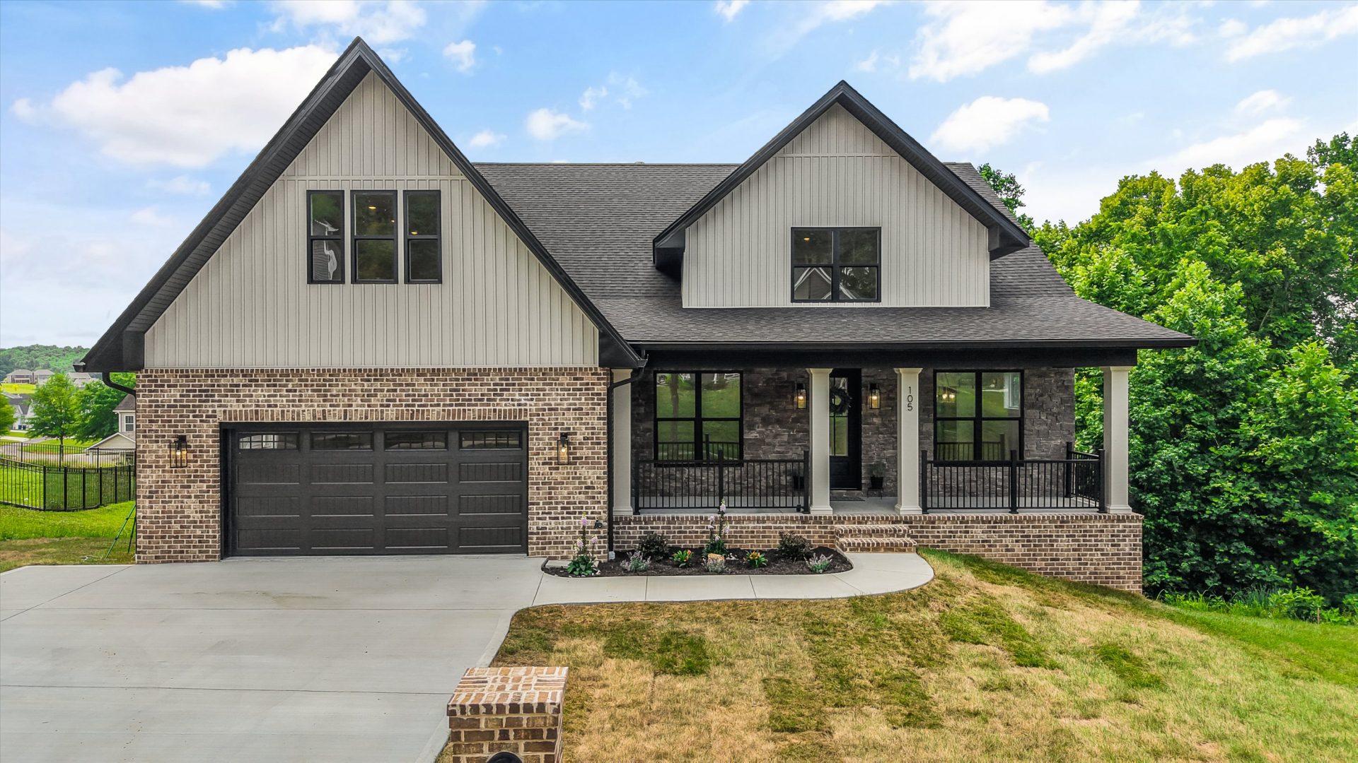 105 Mistletoeberry Road, Oak Ridge, TN 37830