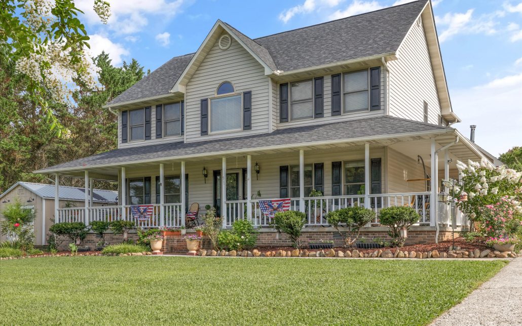 511 Mariner Point Drive, Clinton, TN 37716 - Photo 2
