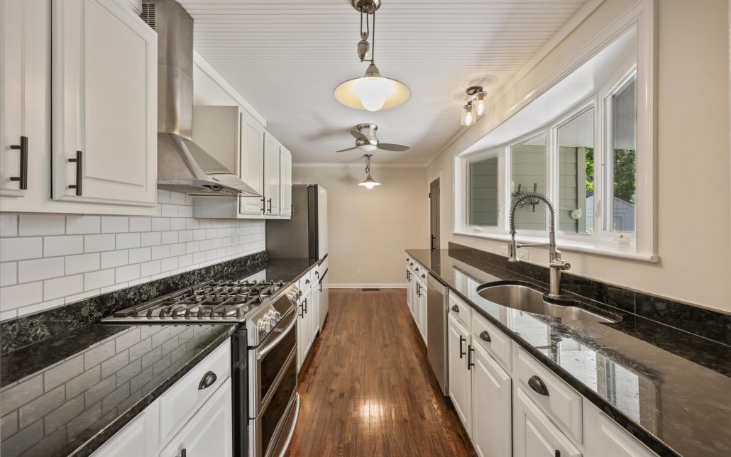 4028 Taliluna Ave, Knoxville, TN 37919 - Photo 15