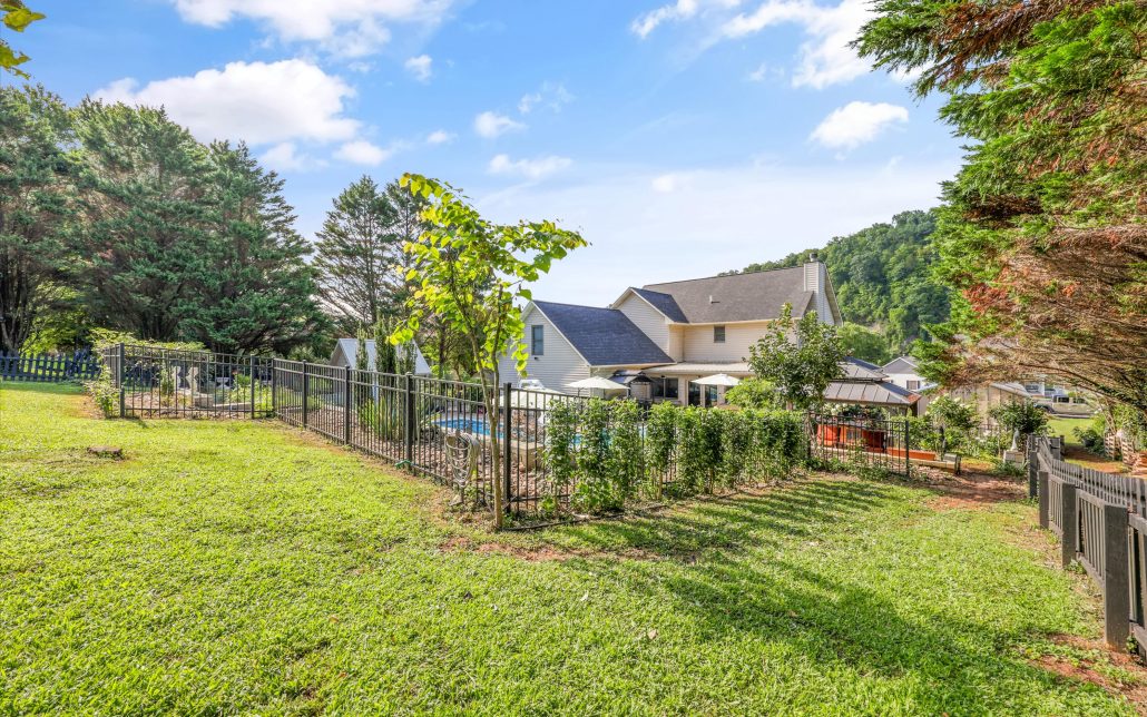 511 Mariner Point Drive, Clinton, TN 37716 - Photo 15
