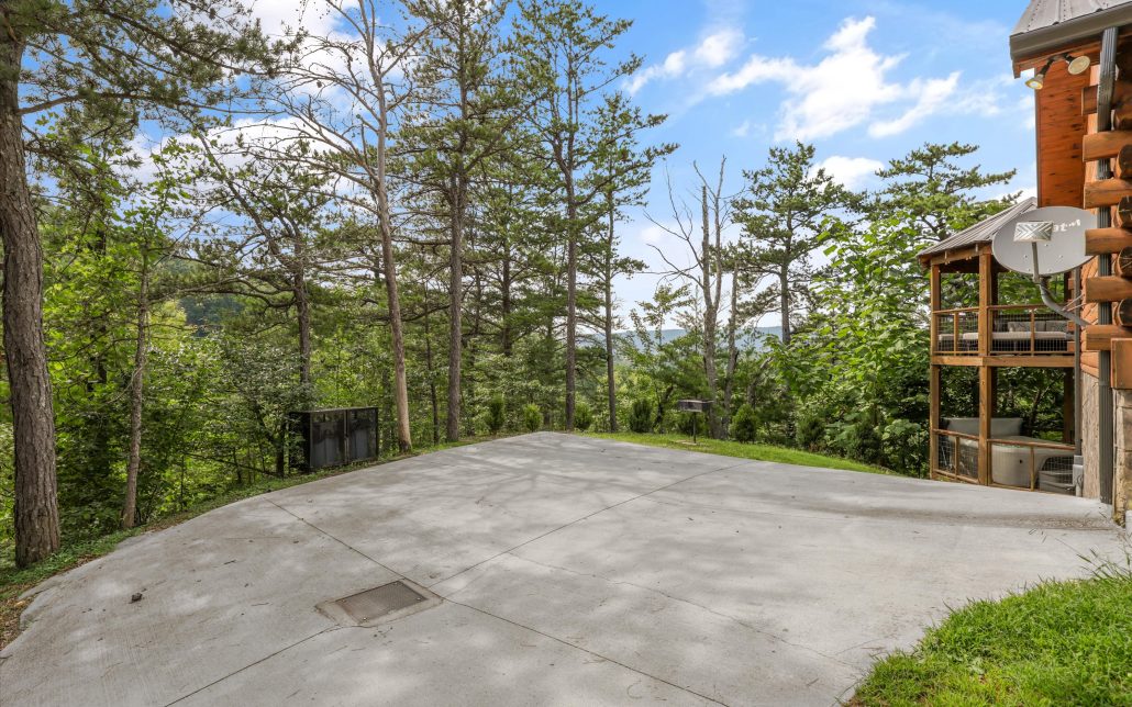 2421 Misty Shadows Drive, Sevierville, TN 37862 - Photo 17