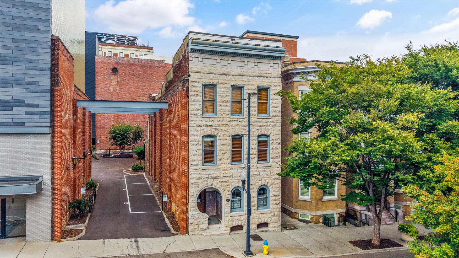 209 W Church Ave, Unit 201, Knoxville, TN 37902