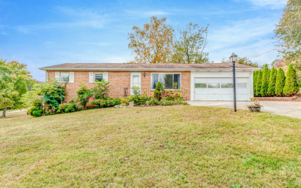 3021 Beech Rd - Photo 2